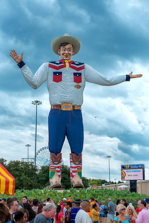 Big Tex says a Big Howdy.